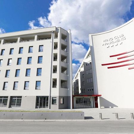 Dobi Apartmani Wing Jagodina Kültér fotó
