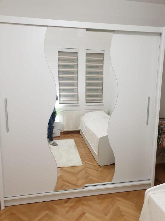 Dobi Apartmani Wing Jagodina Kültér fotó